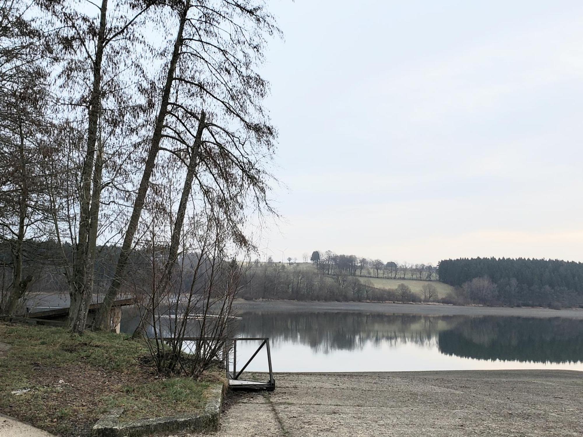 Sehr zentral in Bütgenbach Ferienhaus Lorea Exterior foto